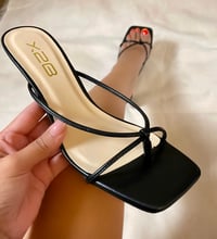 Lina heel (black)