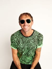 Image 4 of Camiseta felinos verde de Aire Retro