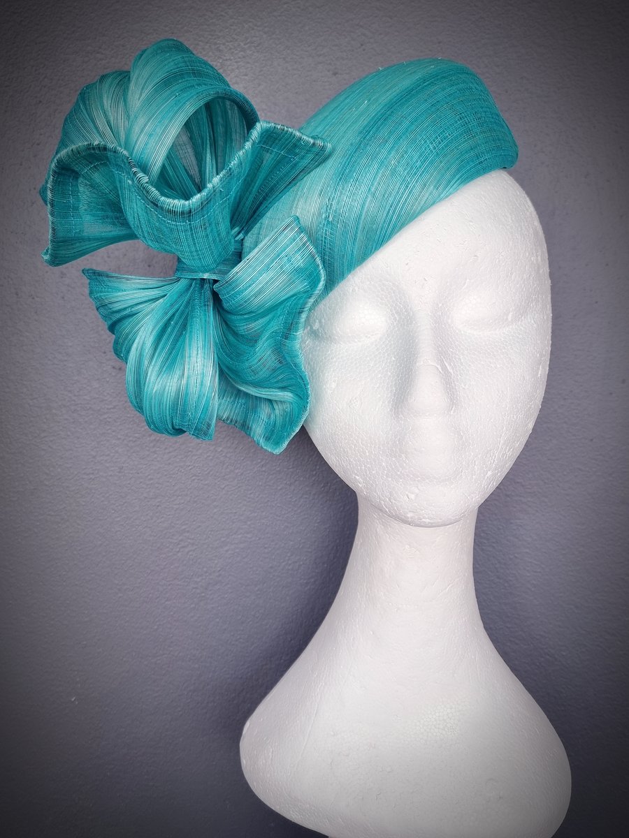 'Charis' in Aqua | Locopa Designs