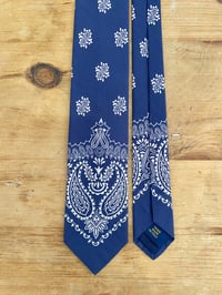 Image 2 of RALPH LAUREN BANDANA-PRINT TIE (NEW)