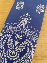 Image 4 of RALPH LAUREN BANDANA-PRINT TIE (NEW)