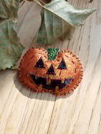 Image 3 of Sparkly Pumpkin Brooch