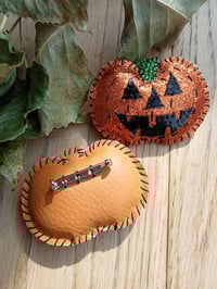 Image 6 of Sparkly Pumpkin Brooch