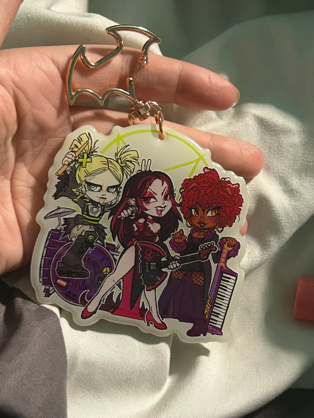 Hex Girls Glow In The Dark 3 Inch Charm