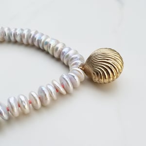 Pearl Necklace with Gold Shell