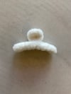 Furry hair claw white 