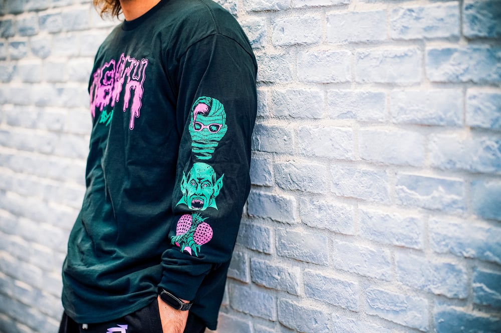 "HALLOWEEN" LONG SLEEVE TEE