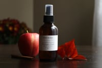 Washington Apple Room & Linen Spray | Non-toxic | Phthalate free | Small Batch