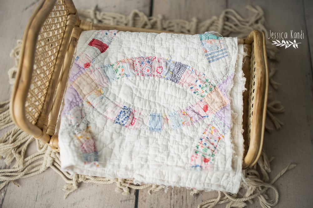Image of Antique tattered quilt layer 02