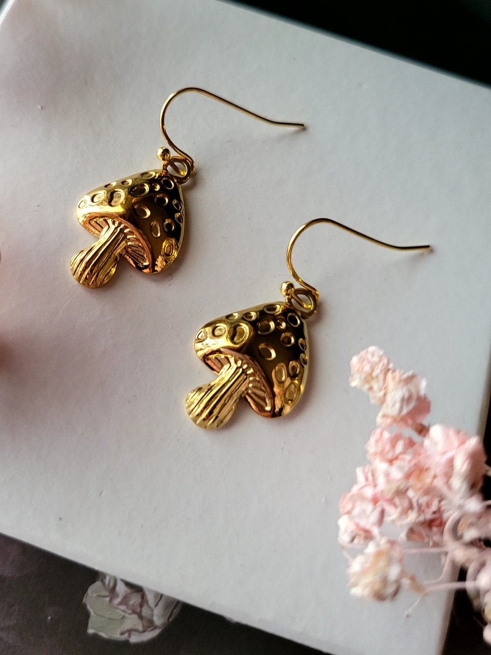 Image of "Mushroom Gold" Earrings