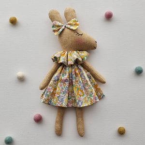 Image of Kangaroo Doll PDF Pattern and Tutorial 