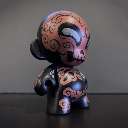 Image of MUNNY ORIENTAL BONES