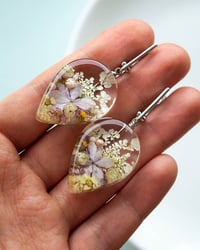 Image 4 of Sunny Coast Personalized Resin Flower Earings Workshop 