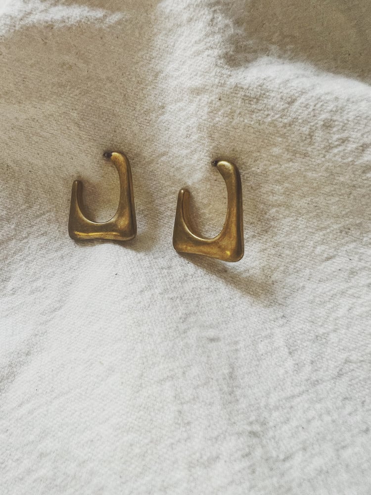 Image of square chunky hoops