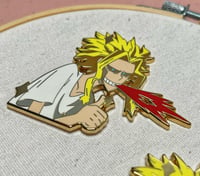 Image 3 of small hero