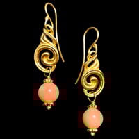 Image 2 of NUAGES BAROQUE Earring Petite - Hook with various CORALS