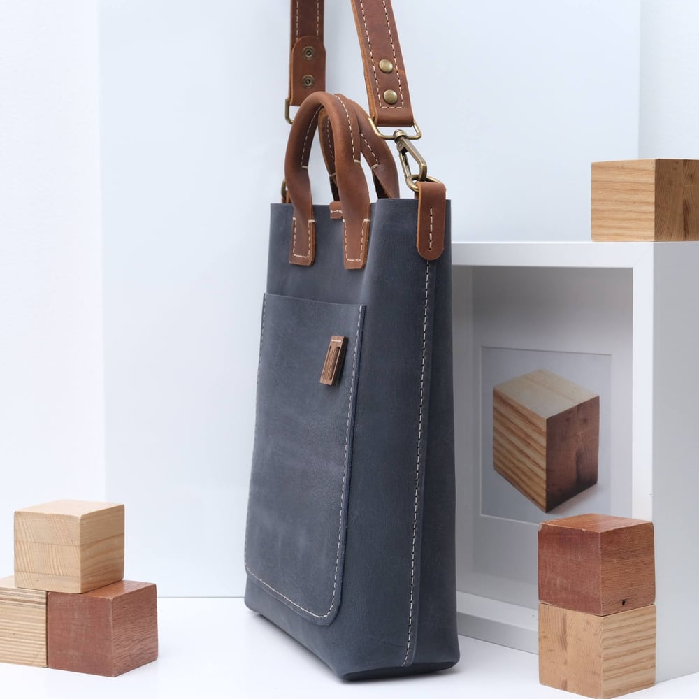 Image of Tall Two-way Tote small and narrow