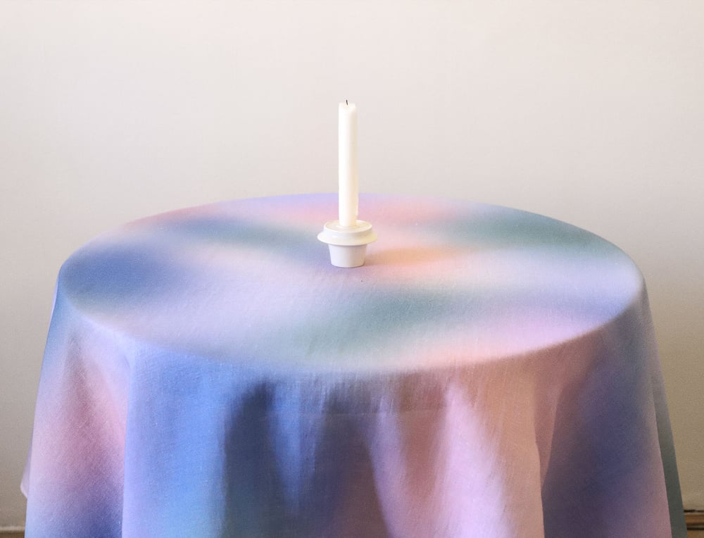 Image of GRADIENT TABLE CLOTH / ✱