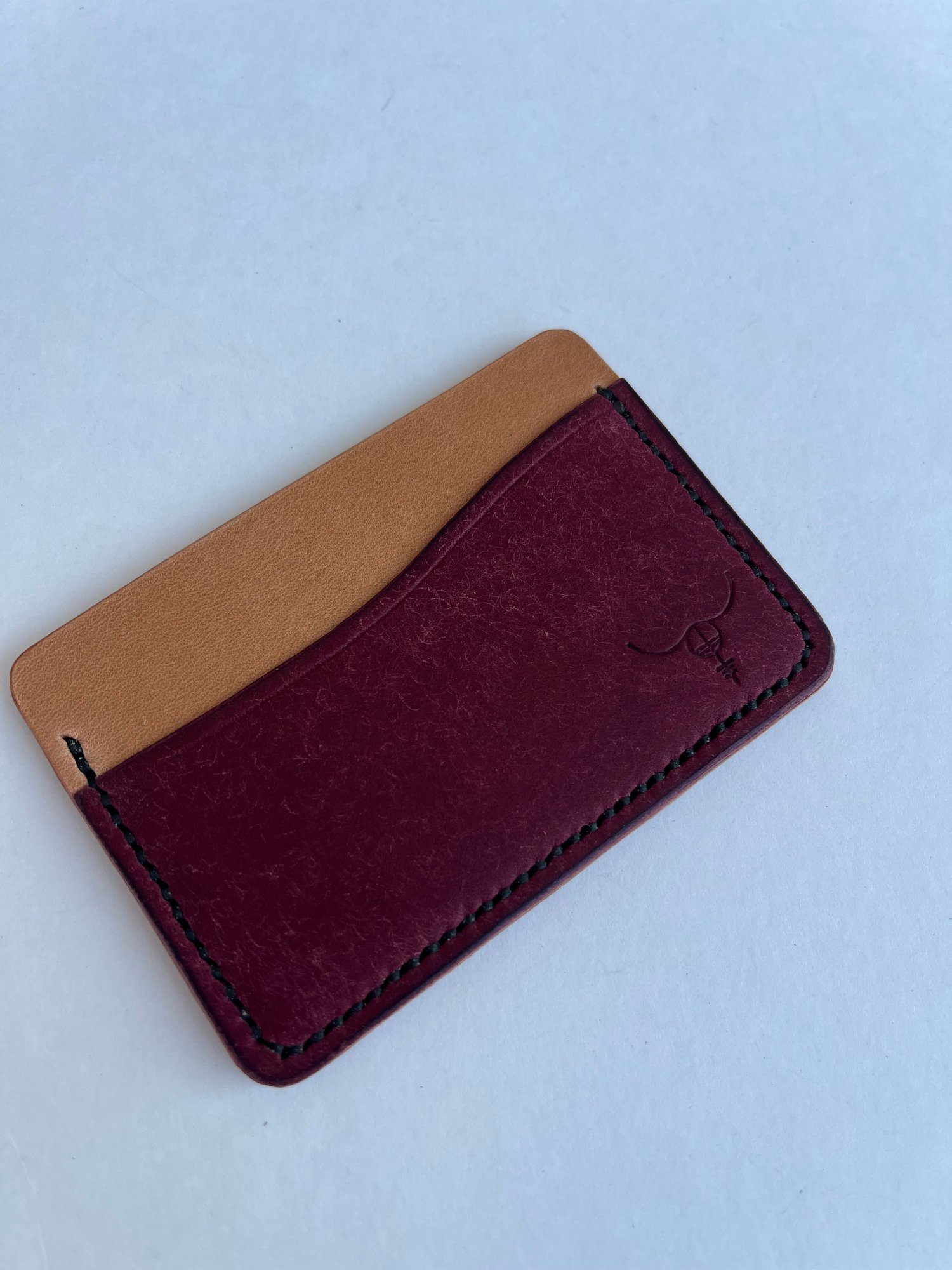 Image of Bordeaux Pueblo/Natural Vachetta Horizontal Cardholder 