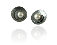 Image 1 of Black Oyster Earrings 