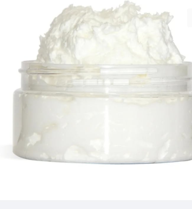 8 oz G L O SS M E E 💞✨️🧚‍♀️ !!! Desireee Bod'e Gloss