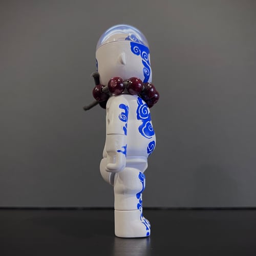 Image of ANATOY ORIENTAL BONES PORCELAIN