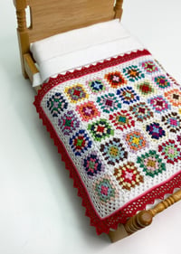 Image of Classic Granny Square Blanket