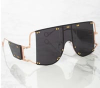 Image 1 of Glitz