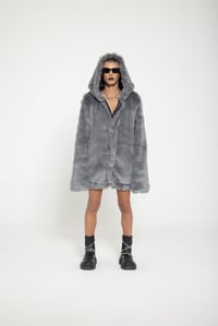 Image 1 of UNISEX GRAY LONG-HAIRED FAUX FUR COAT