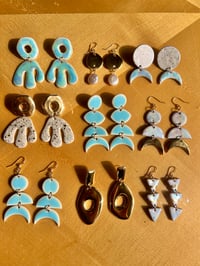 Image 2 of HORUS STUDS - LINEN + AQUA OPAL