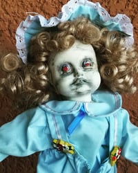Image 4 of Millie Haunted Horror Gothic Creepy Artist Doll 