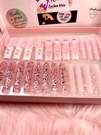 Image 4 of HELLO KITTY 24 pc READY TO GO BOX 