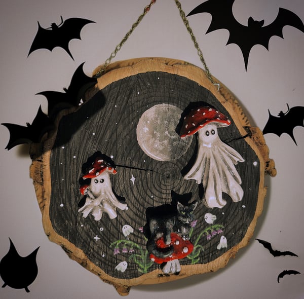 Image of  Mushroom Ghost Stump