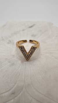 Image 1 of Ring v