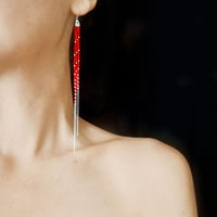 Image 1 of Boucles d'oreilles longues rouges BOHO