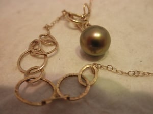 Image of Tahitian circle of life pendant