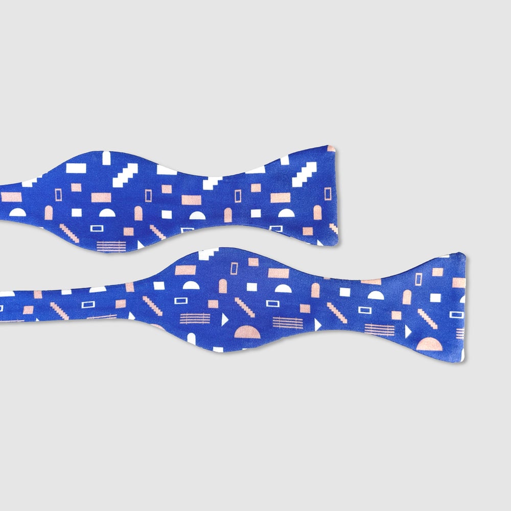 FIRA - the bow tie