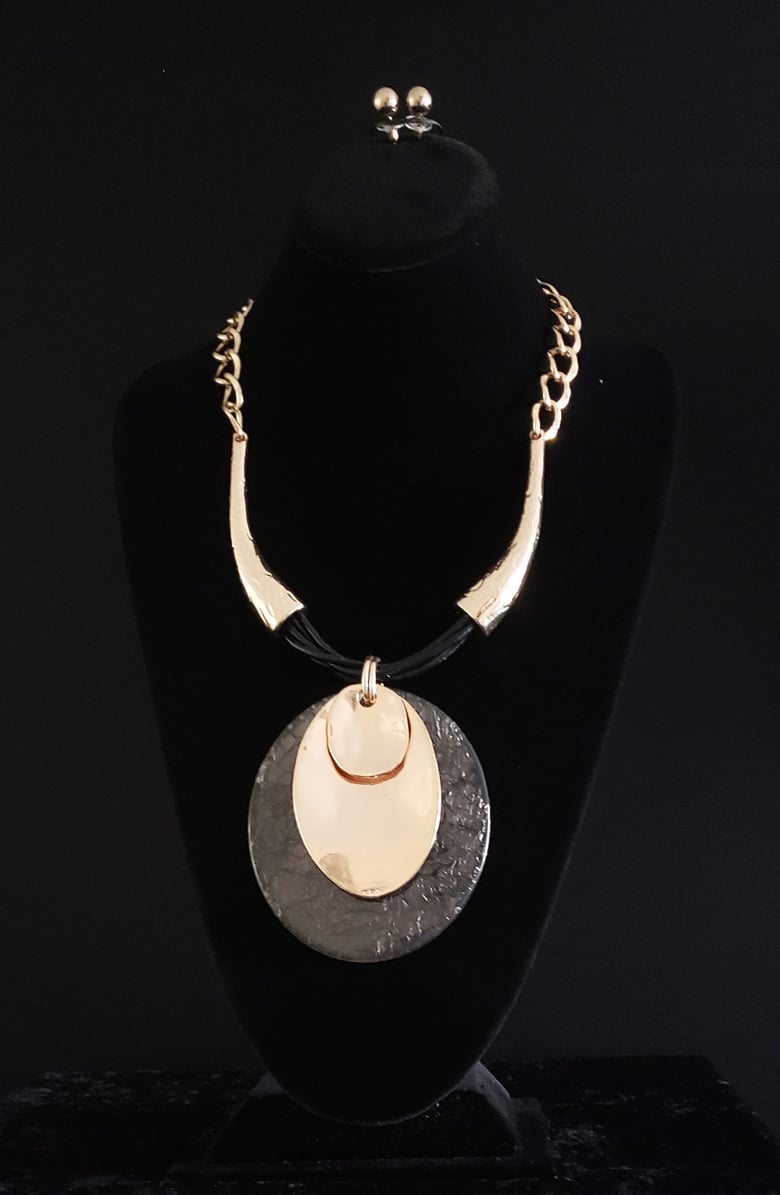 Image of Marbleized & Gold Necklace Set 