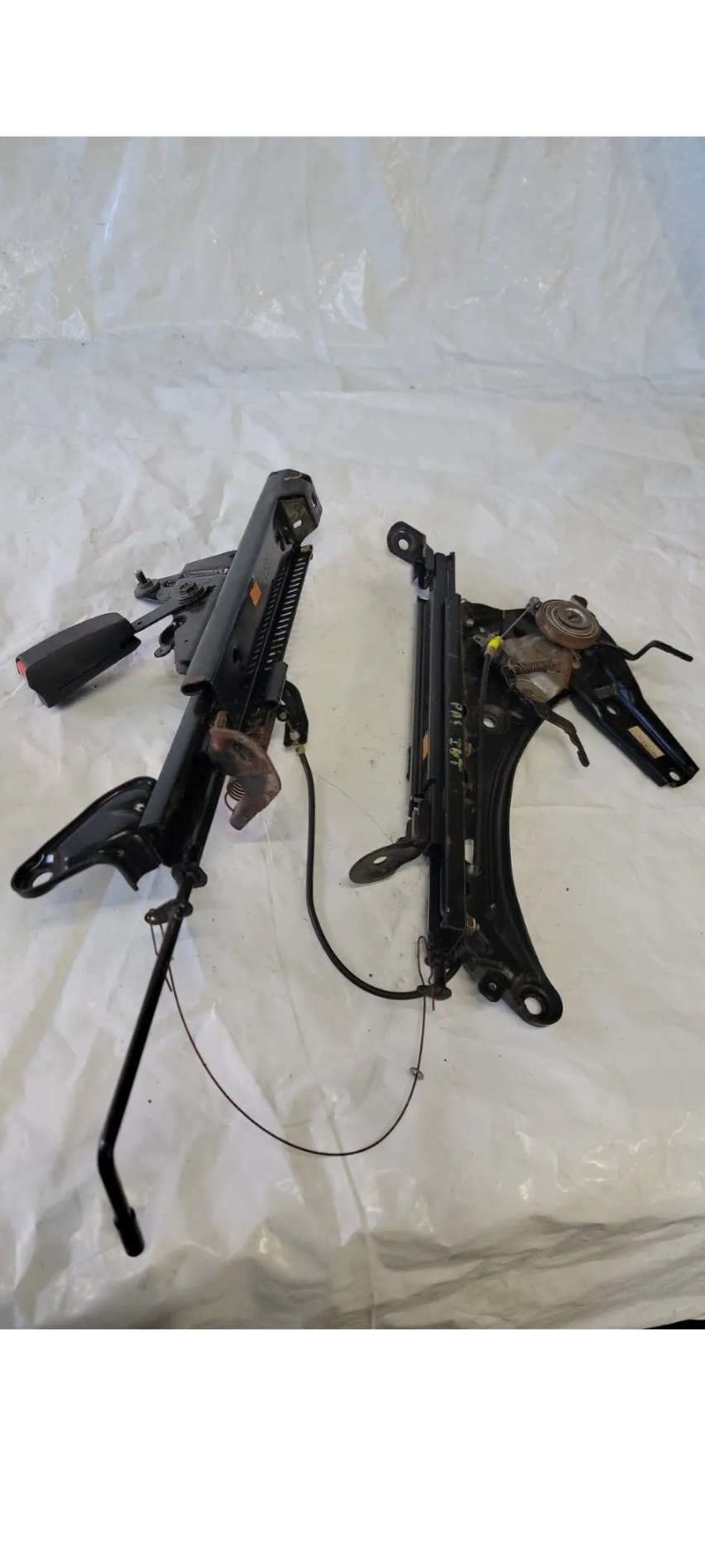 Image of 94 95 96 97 98 99 00 01 acura integra oem passenger seat rail adjuster