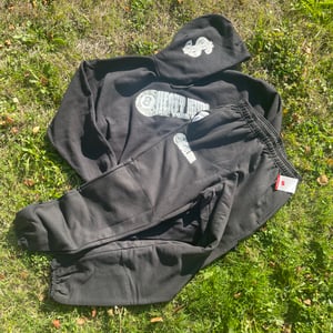 BENJI ARC SWEATSUIT