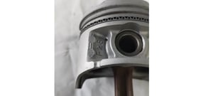 Image of 1992 1995 Honda Civic D16Z6 Piston Rod Set P28 1993 1994 SOHC Pistons Rods