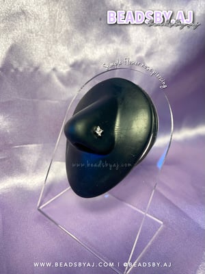 Image of Simple Flower Nose Ring 