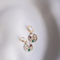 Image 1 of Petites Boucles d'Oreilles COCO - Vert/Grenat