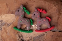 Knitted newborn horse