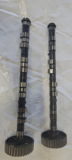 Image of 1994-2001 ACURA INTEGRA OEM Intake Exhaust Cam Camshafts & Gears Set [Used]
