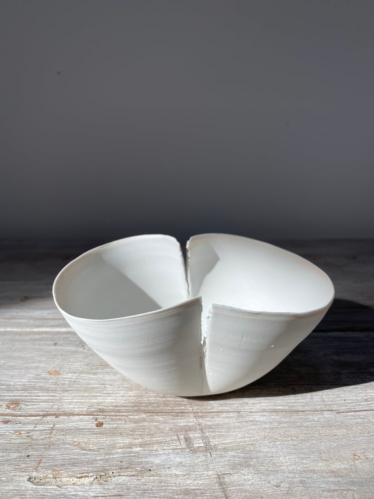 Ceremonial Vessel (14.5cm x7cm)
