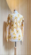 T-shirt en jersey de lin peint de fleurs jaunes T.M