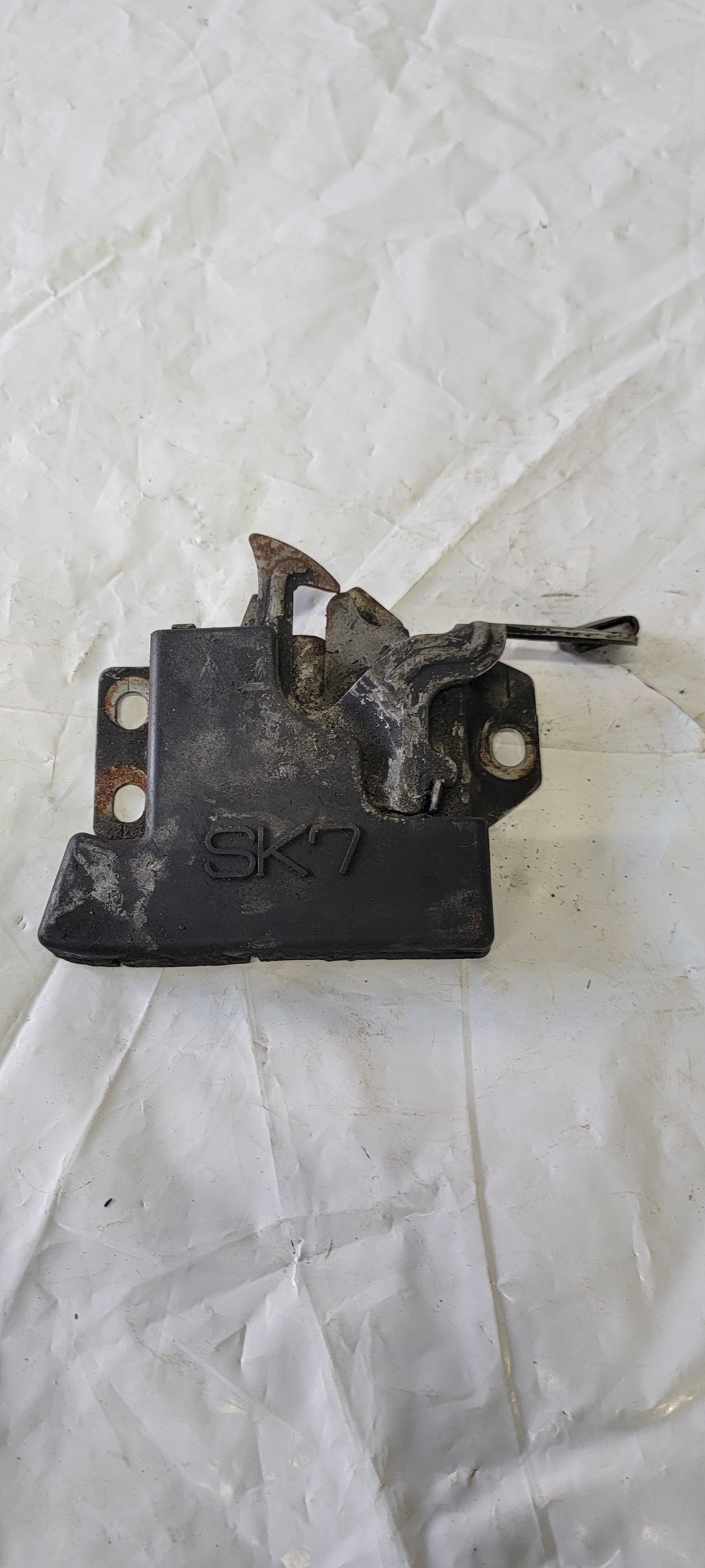 Image of 1998 - 2001 Acura Integra 2 Door Hood Latch OEM