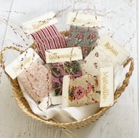 Image 1 of RUBAN TISSU pour jolis cadeaux