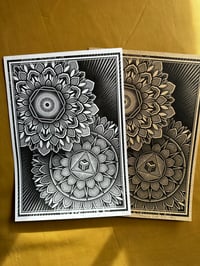 Image 2 of Print double mandala (2 colourway options)